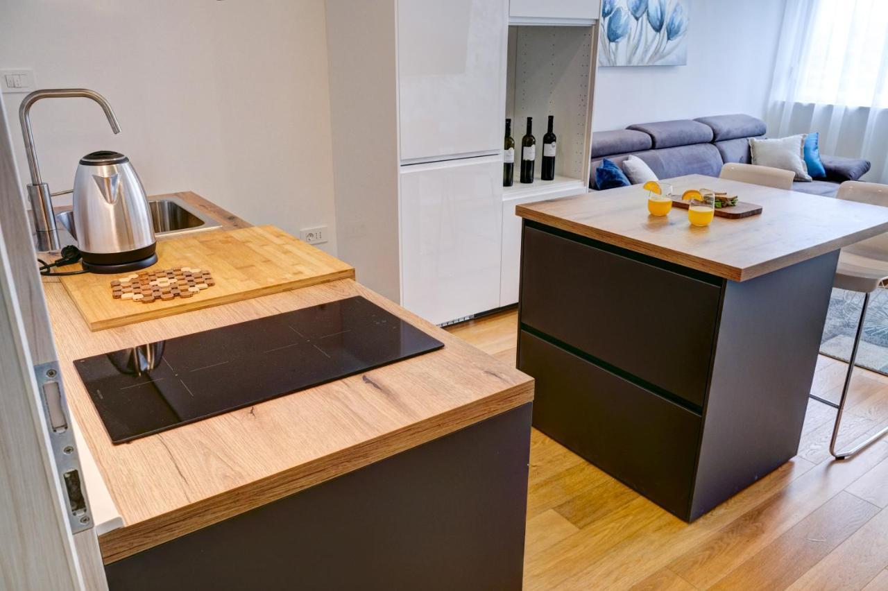 Apartman Leona 4*, Kantrida Rijeka Exterior foto