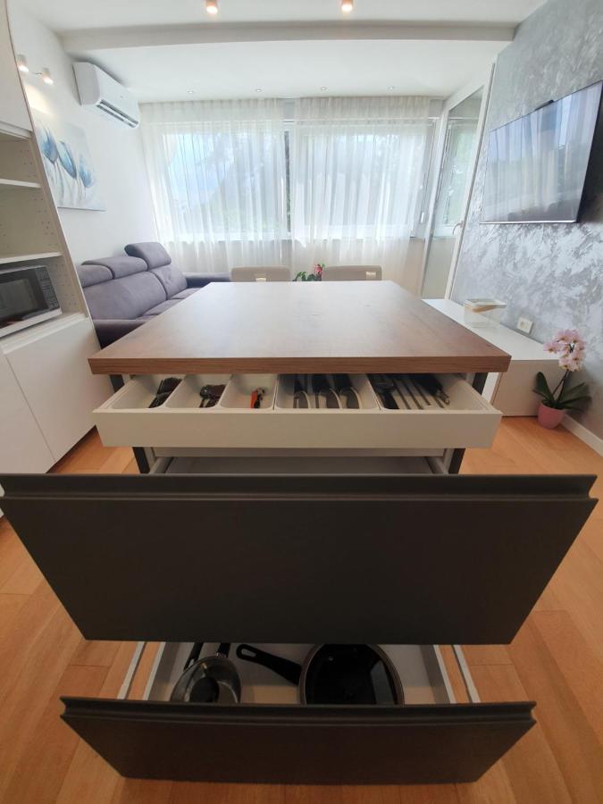 Apartman Leona 4*, Kantrida Rijeka Exterior foto